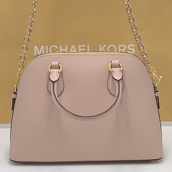 MICHAEL KORS
Veronica Medium Saffiano Leather Dome Satchel Crossbody
SOFT PINK - Picture 7 of 16